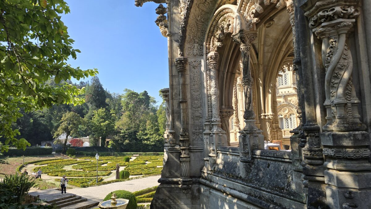 Blick in die Gärten am ehemaligen Königspalastes
