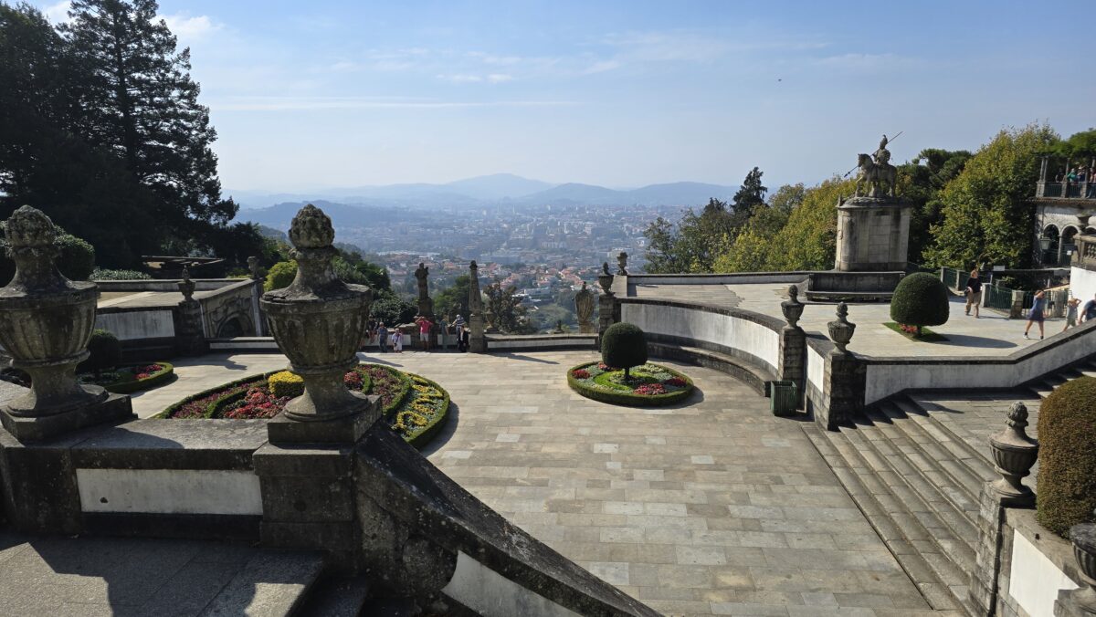 Blick von der Kirche Bom Jesus