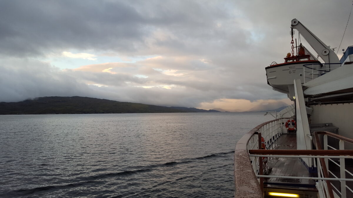 vor Portree auf Reede