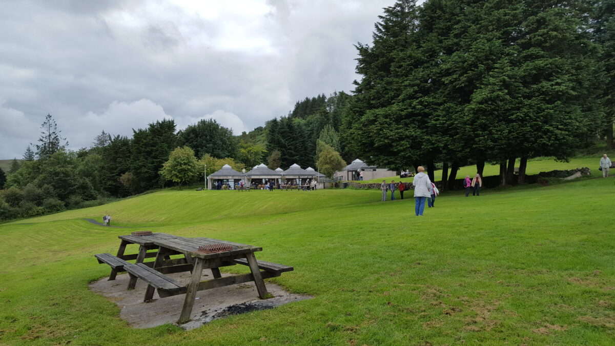 Spazieren im Glenariff Forest Park