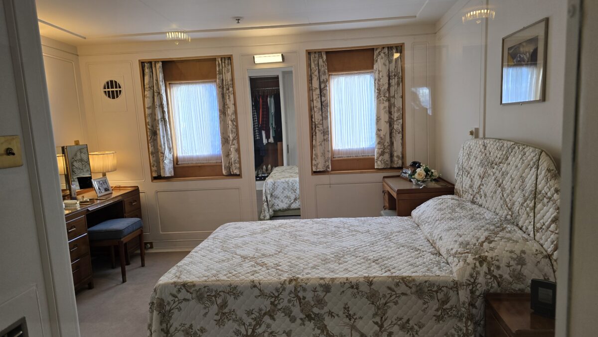 Königsgemächer- getrennt übrigens